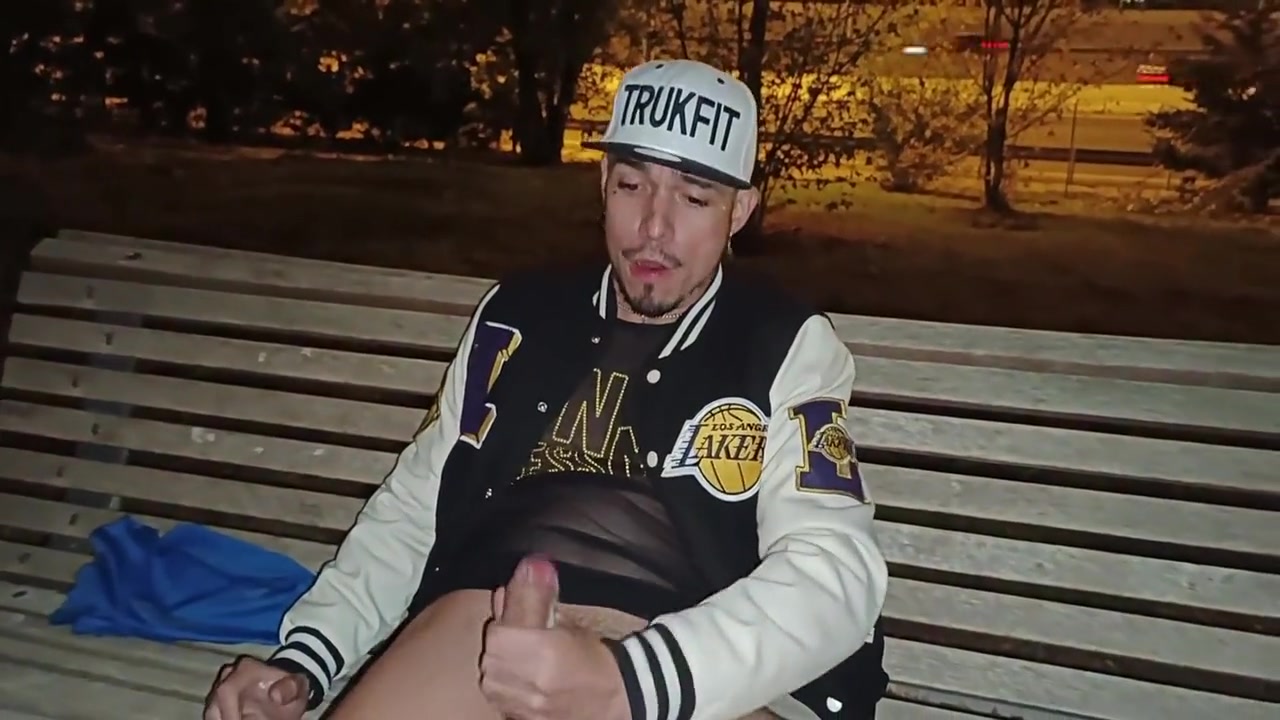 I Jerk Off In A Park In Madrid!!!