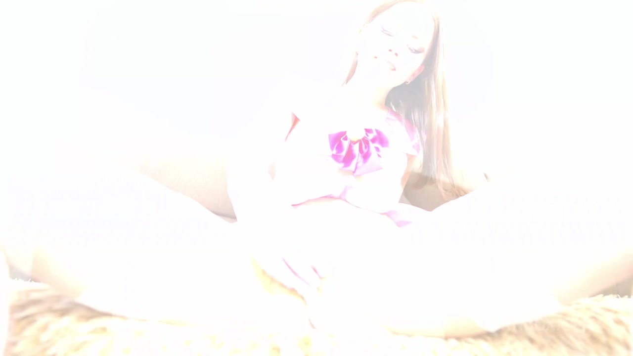 Alexa Mills debut Anal hard wet - PissVids