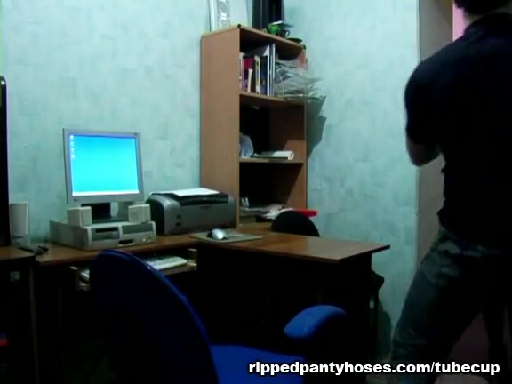 Black pantyhose irritating chief