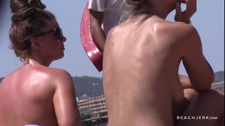 I Love The Topless Beach - BeachJerk