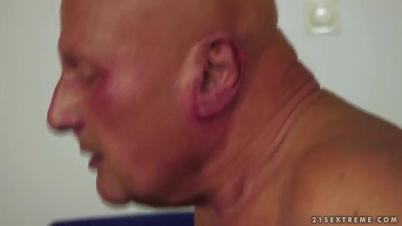 Old fart is fucking young girl Claudia Hot