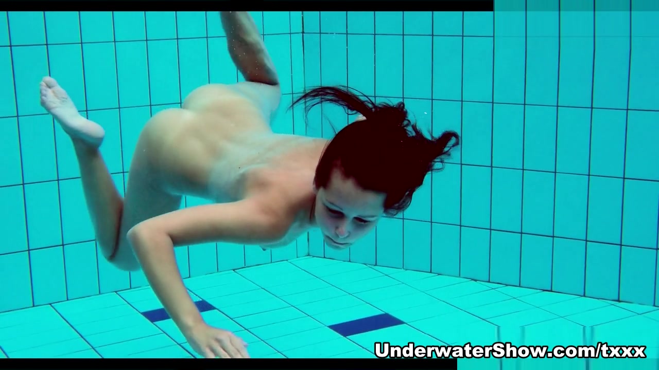 Szilva Video - UnderwaterShow