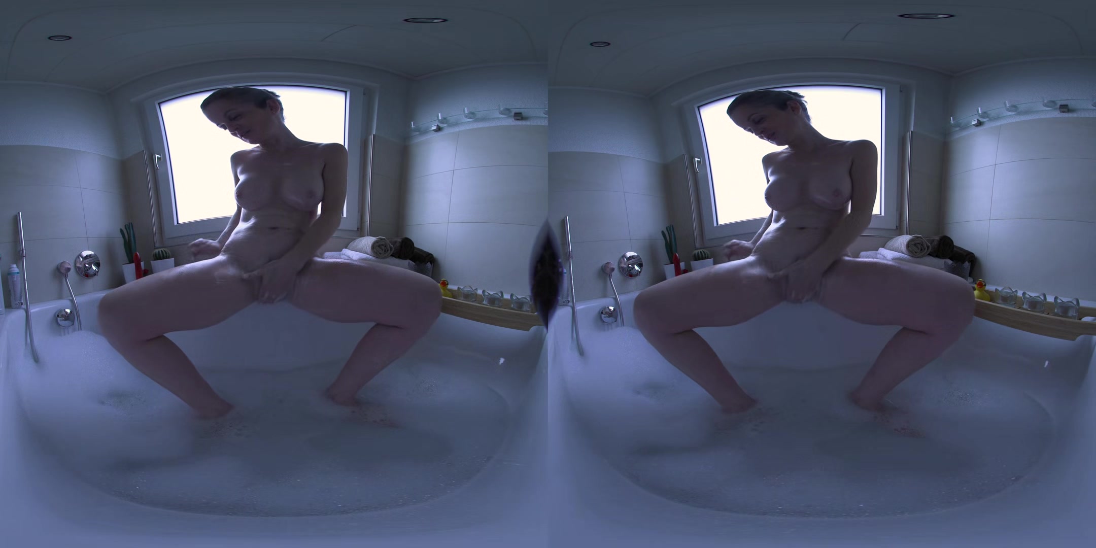 Bath Masturbation - Sabdeluxe - Vr Porn Video