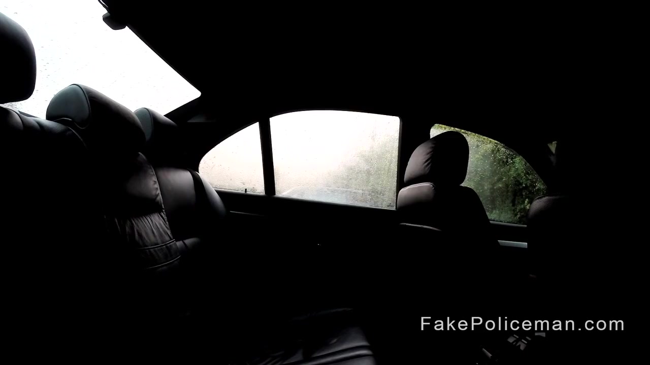 Bangs Blonde Pro In Back Seat