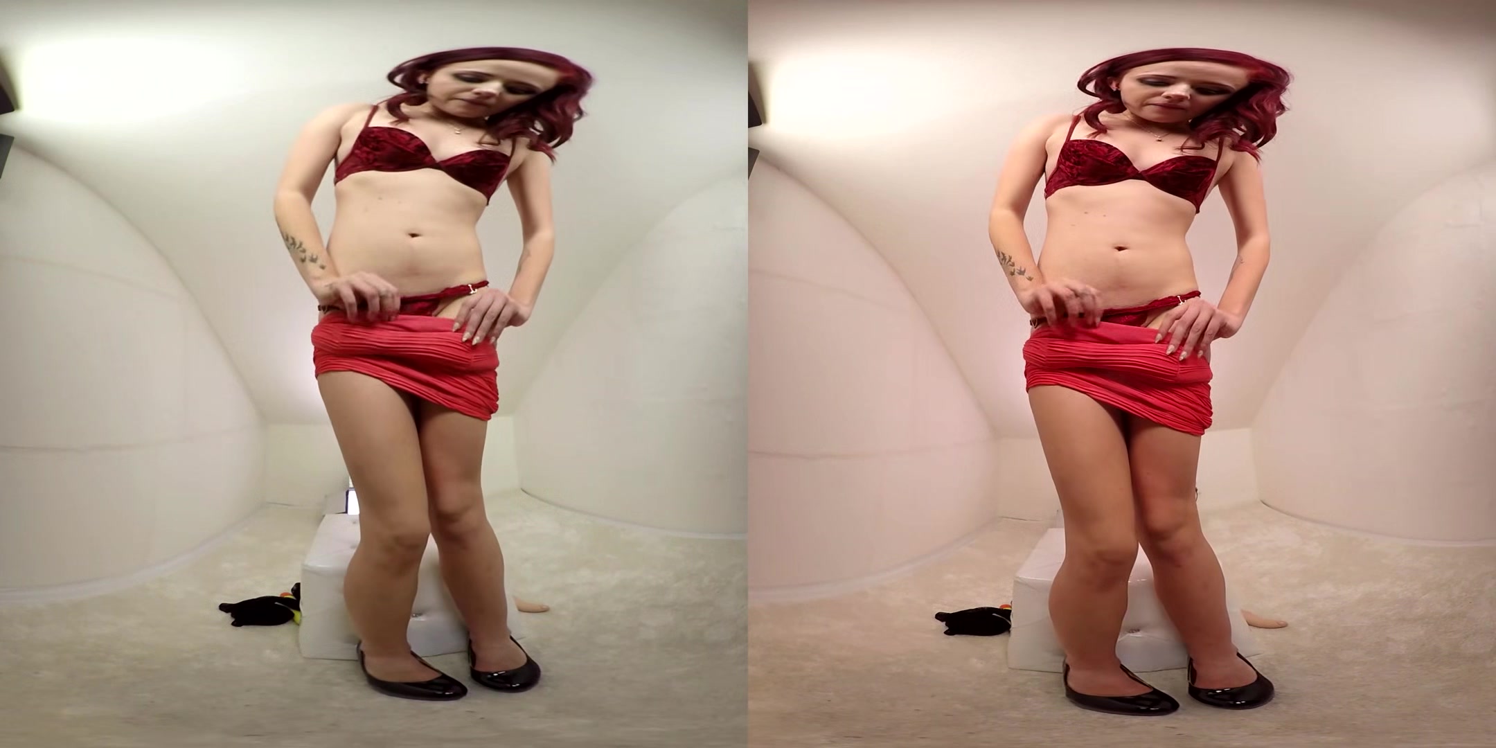 Redhead Lexy Rox Toying - Petite Shaved Teen - Sexlikereal