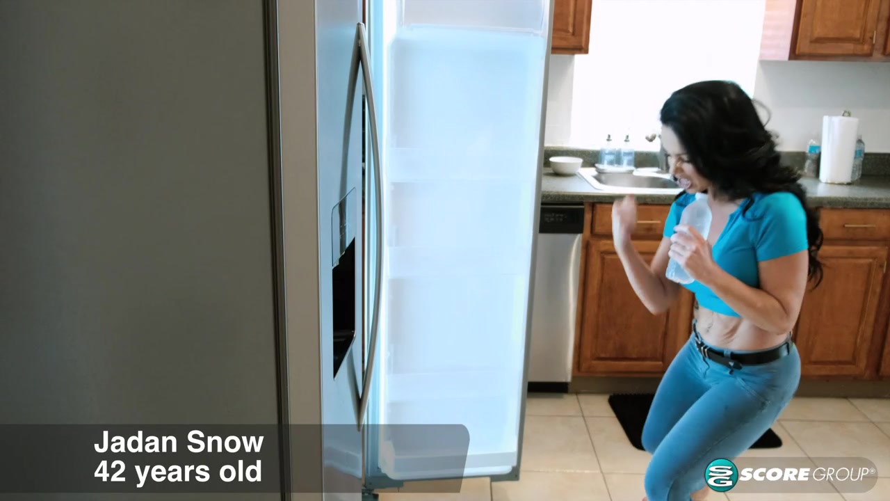 Jadan Snow cheats on her husband