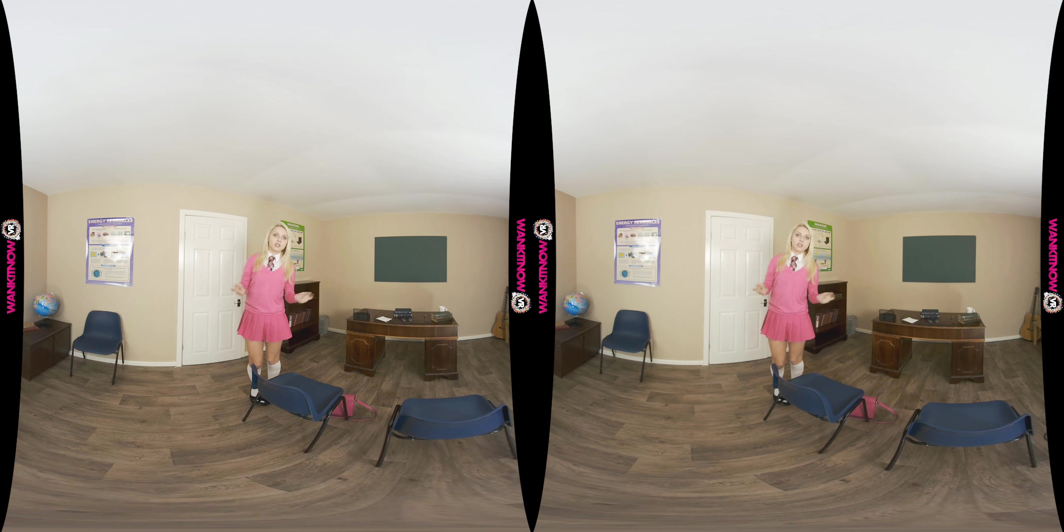 Naughty Pussy Promises featuring Chloe Toy - WankitNowVR