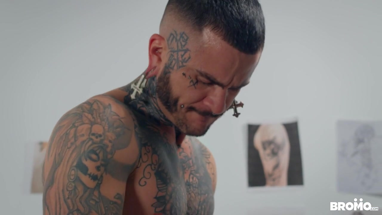 Lev Ivankov & Fly Tatem in Tattoo Fuck - MenNetwork