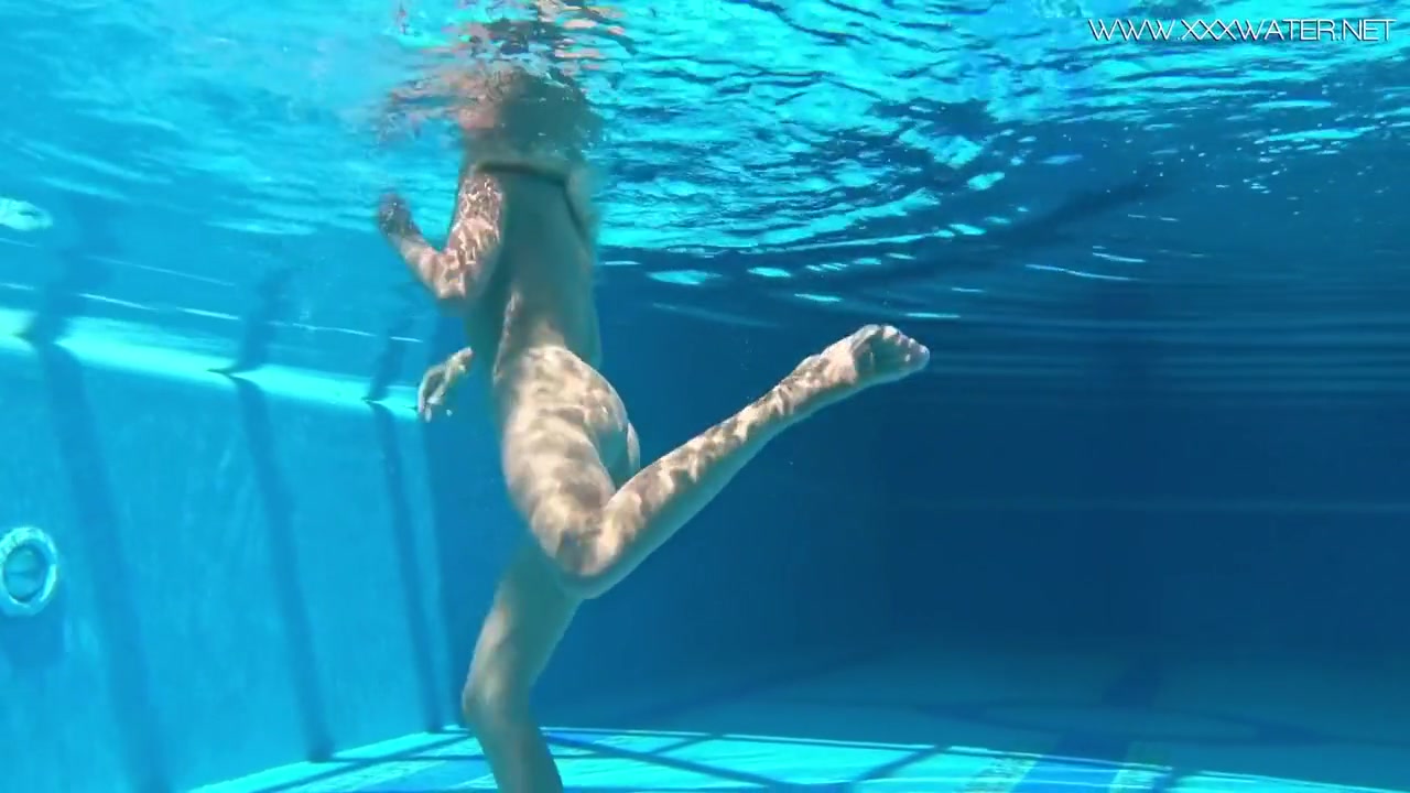 Saory Molan Shows Hymen To Camera And Then Rubs Pussy Lips
