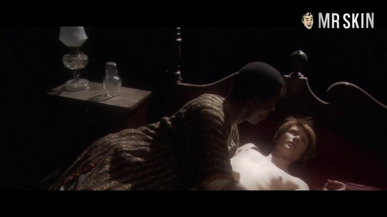 Bryce Dallas Howard Will Make Your Dragon Spit - Mr.Skin
