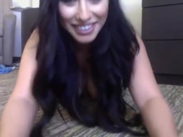 She loves to squirt