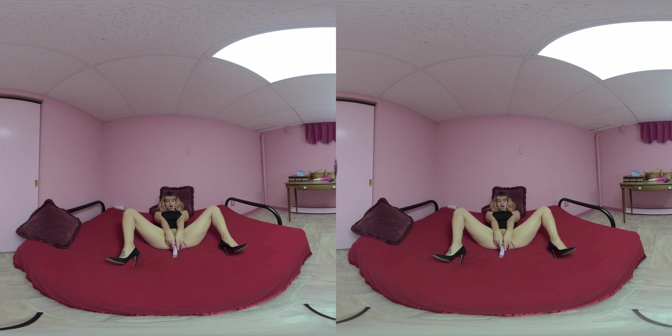 Busty Babe Ashenn Fire Lifts Her Dress To Fuck A New Toy - ChickPassVR