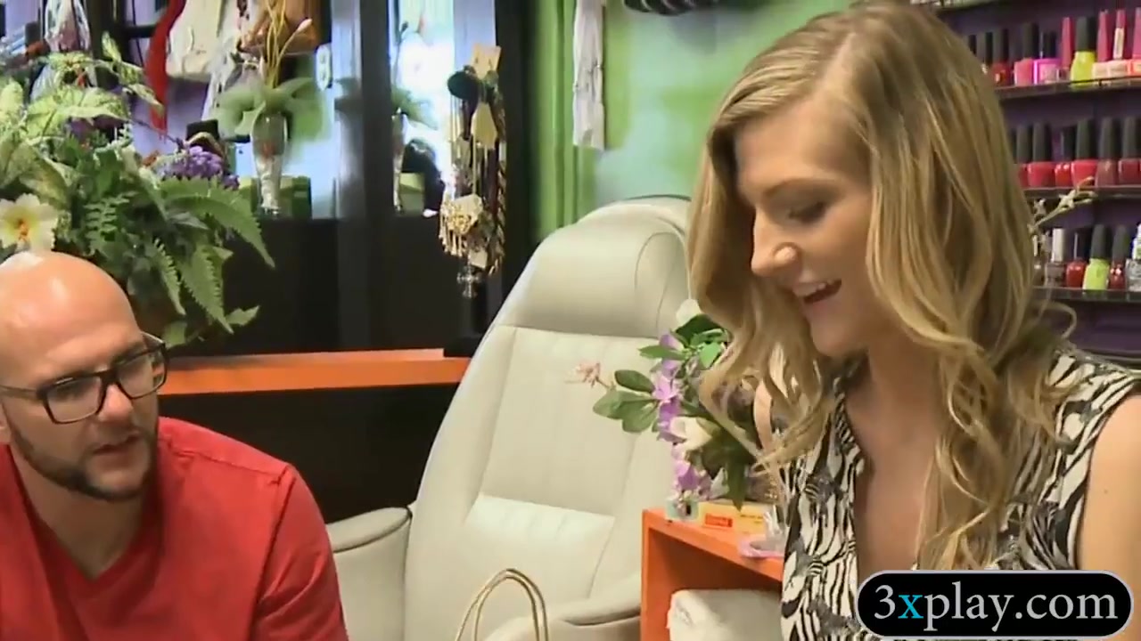Petite Blonde Girl Nailed In The Salon For Some Money