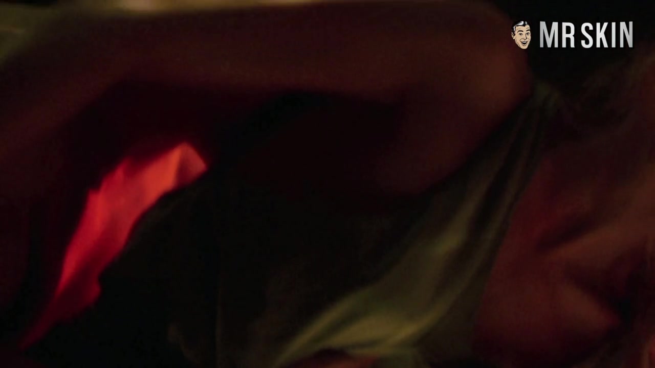 Best Of: Rosamund Pike - Mr.Skin