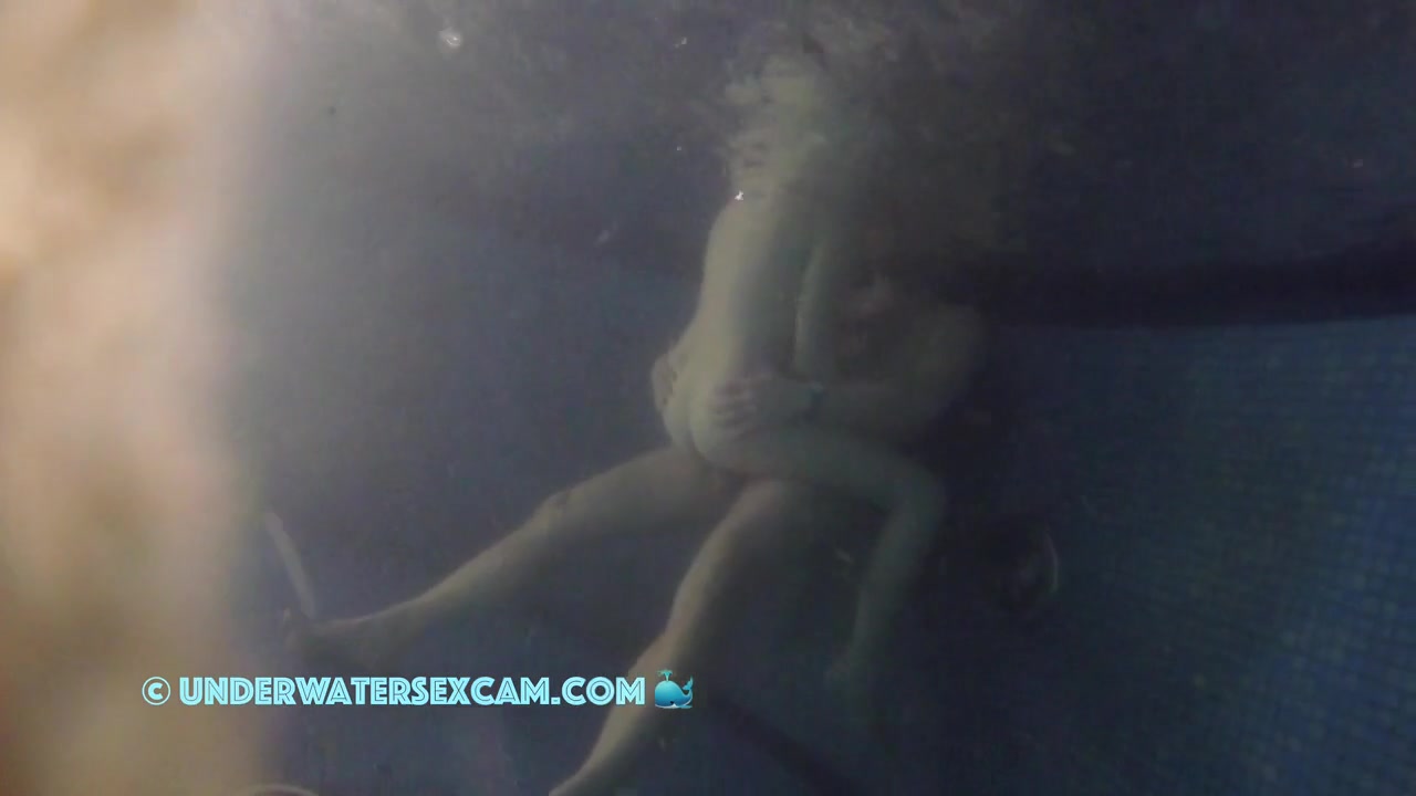 Fucking In The Dark Warm Water