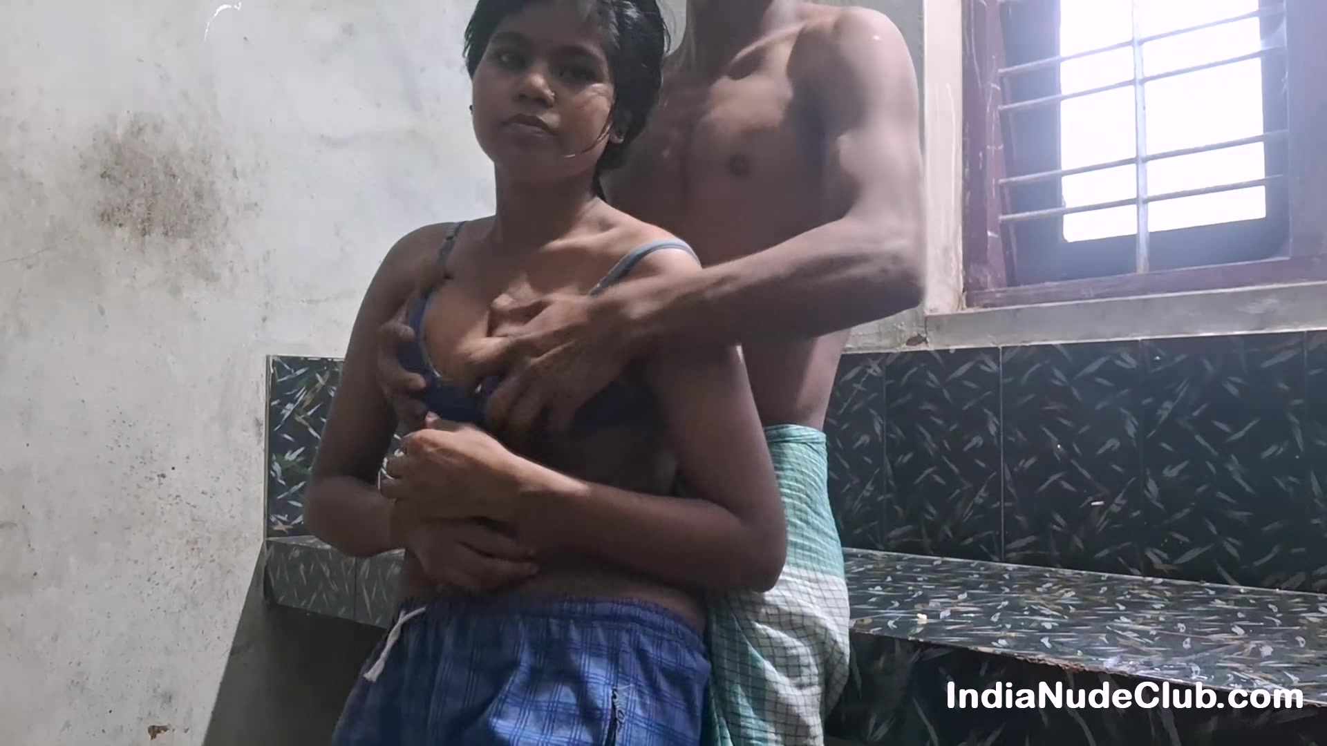 18 Year Old Natural Tits Indian Babe Blowjob And Doggystyle Hot Sex