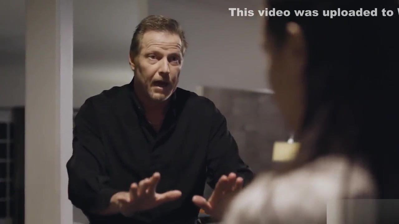 Babysitter teen 18+ makes a generous deal with the Step dad