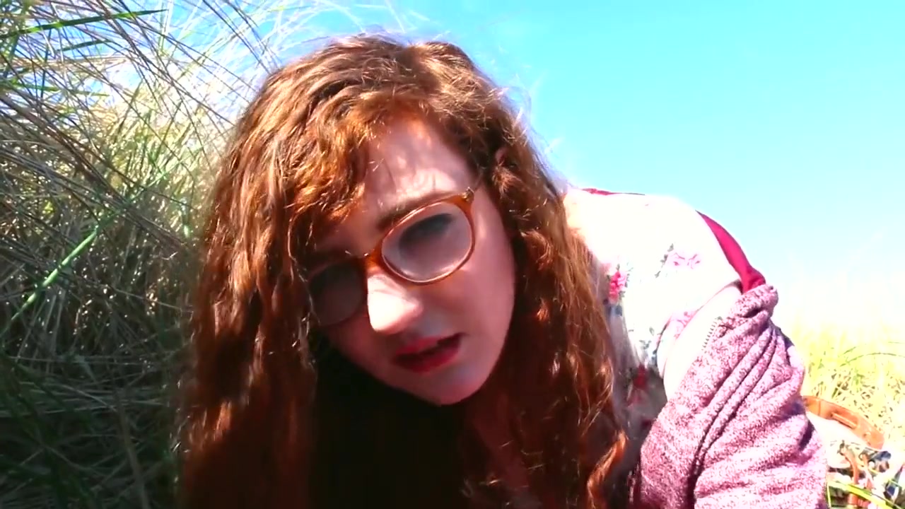 Redhead Beach Blowjob