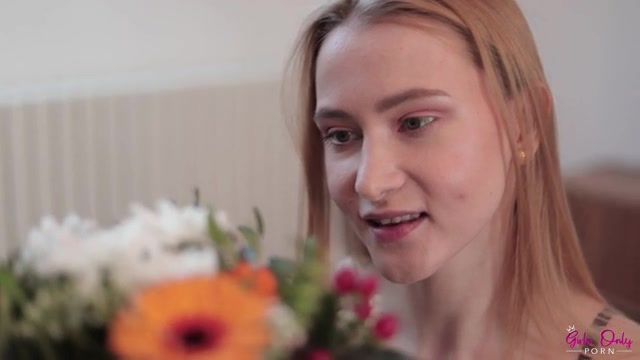 Taking The Queen - S6:E12 - Nubilefilms