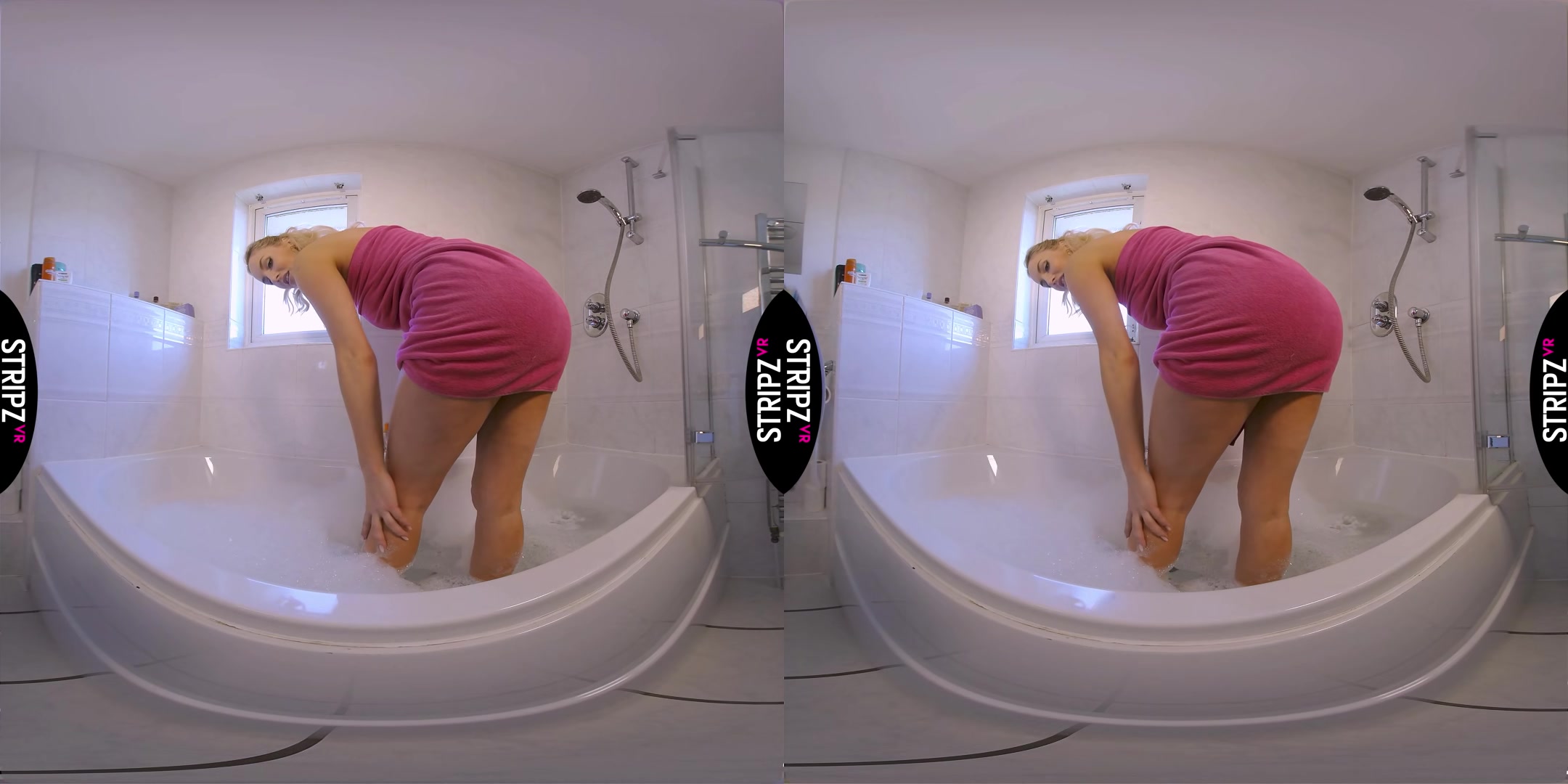 Lets Get Wet - StripzVR