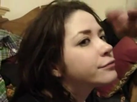 My girlfriend asked to fill her mouth with sperm