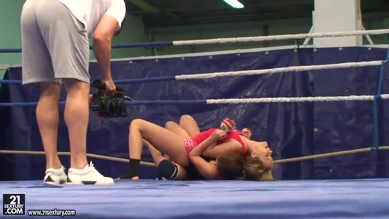 Backstage with horny chicks Blue Angel and Debbie White fighting on the ring