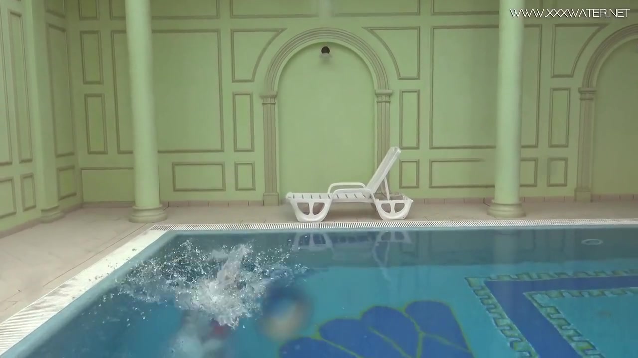 Hungarian Naked Sazan Cheharda Swimming Teasing