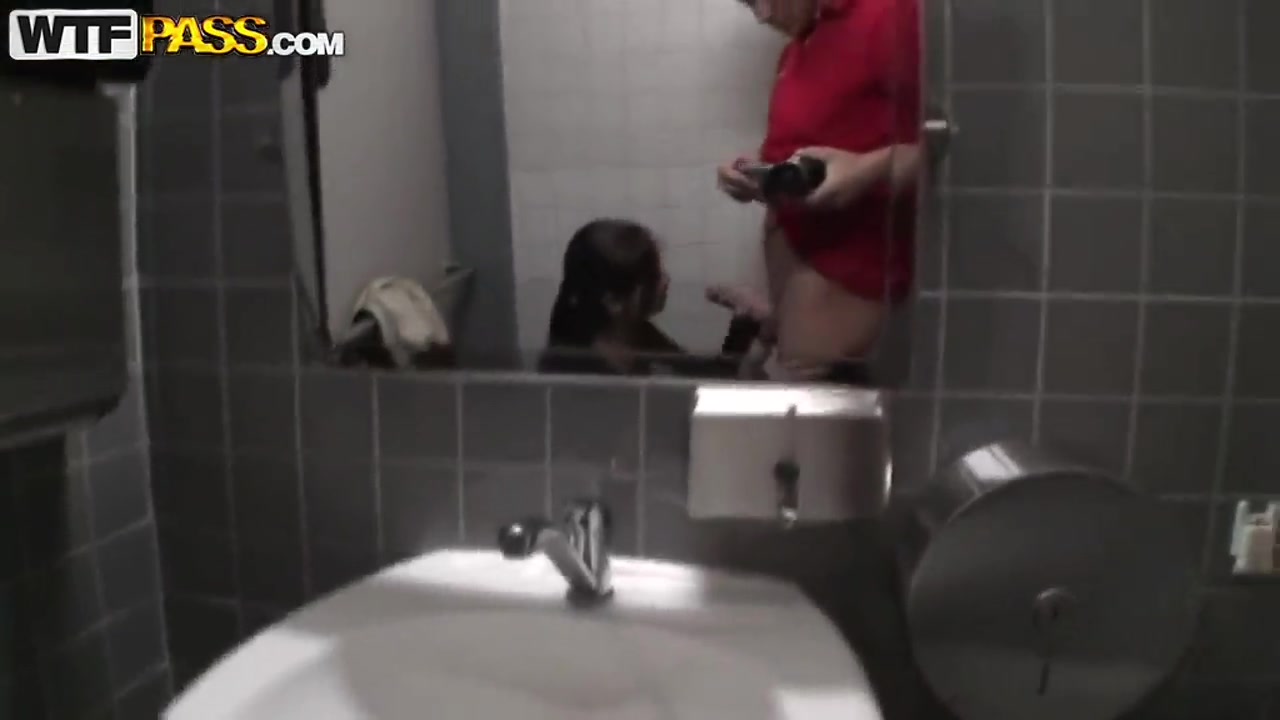 Very hot and nice amateur fucking and sweet blowjob