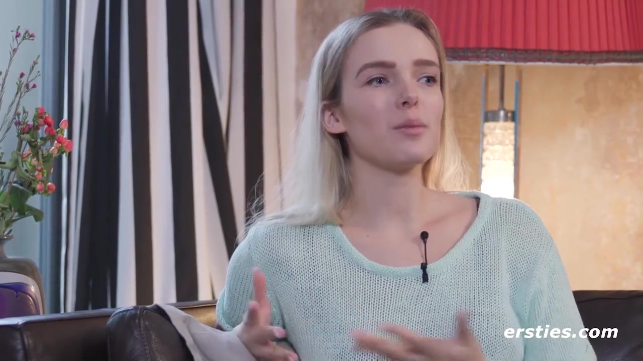 Die Blonde Sandy S Macht Es Sich Selbst Mit Einem
