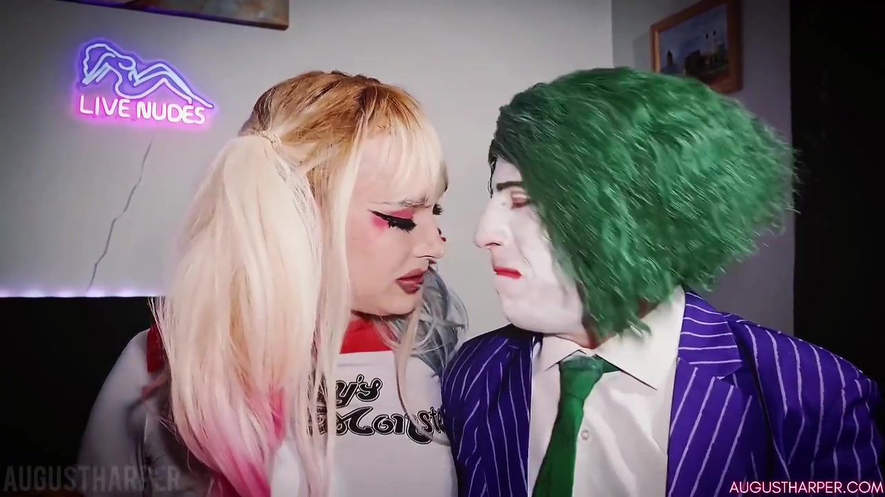 Harley Quinn In Fucks Joker With A Smile