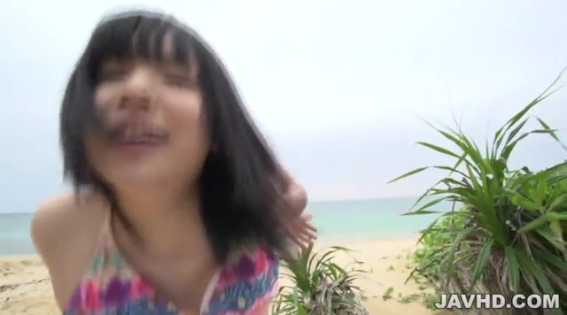 Outdoor action for horny Japanese babe Airi Minami