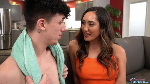 Stepmom Craves My Cream - S4:E3 - Momlover