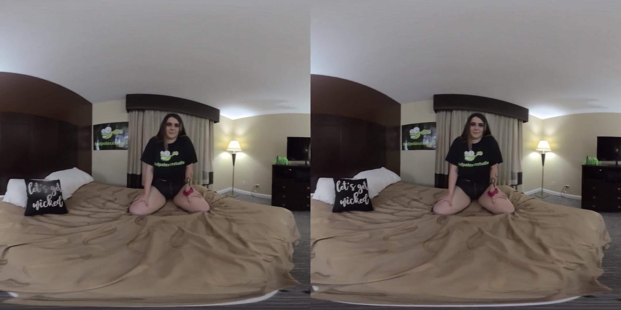 Teenager Serenity Taylor 1st Gangbang 1 of 2; Amateur teen 18+ Gangbang and Bukkake