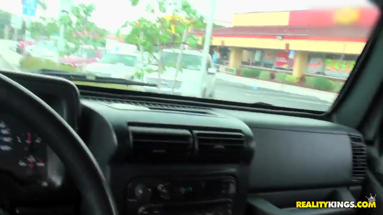 Izzy is busy with sucking Prestonâ€™s cock in the car