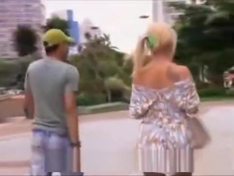blonde this babemale bangs her boytoy