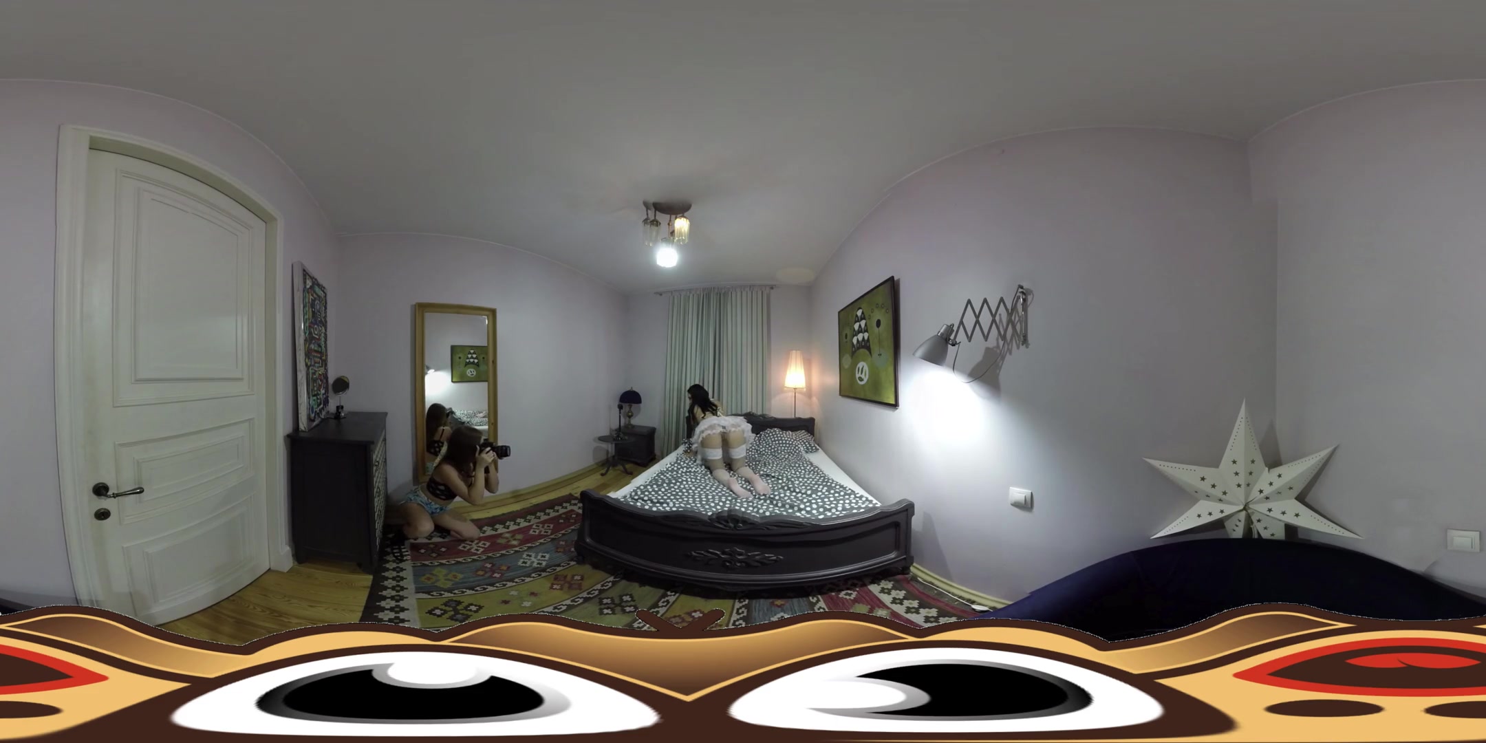Sexy Lesbian Photo Session with a Happy Ending - VirtualPorn360