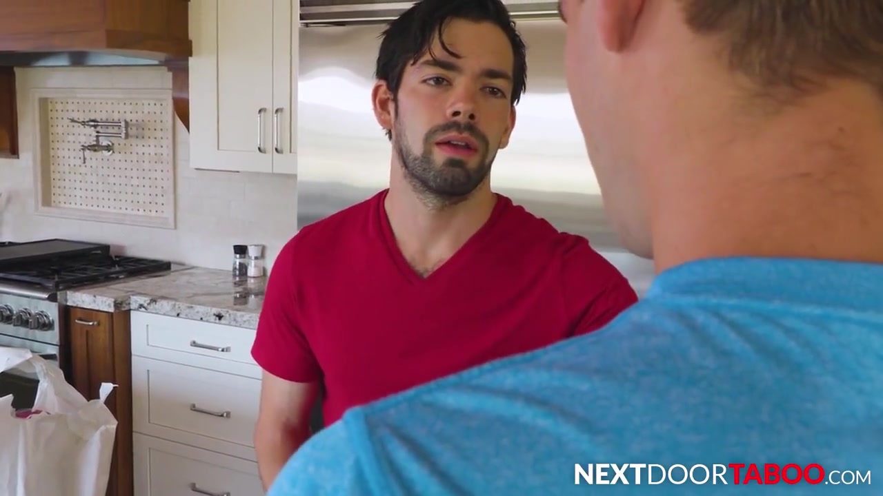 Tatted Twink Dicks Down Hunk Step-in-law - Nextdoortabo