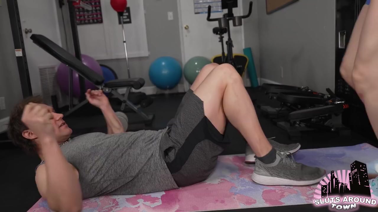 Toned Babe Takes Messy Facial From Gym Hunk - Sam Shock