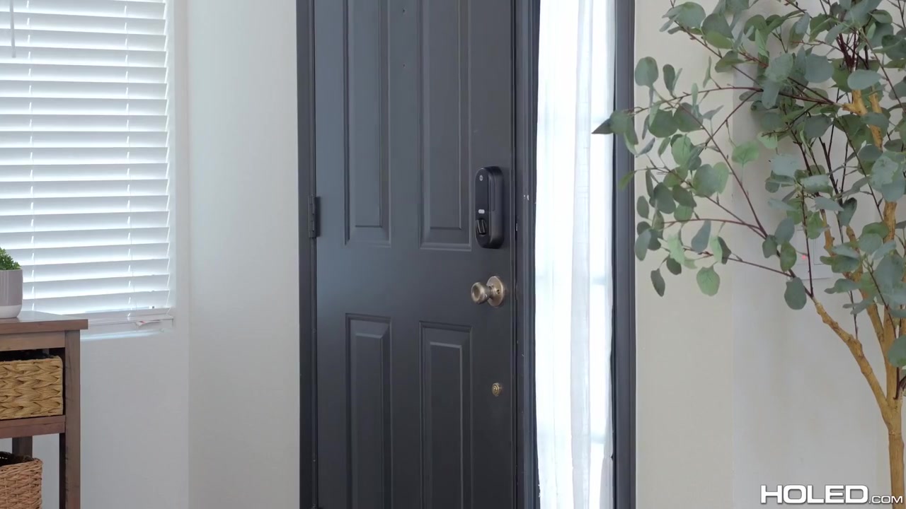 Mochi Mona - Yes! I Love It When He Destroys My Tight Ass!
