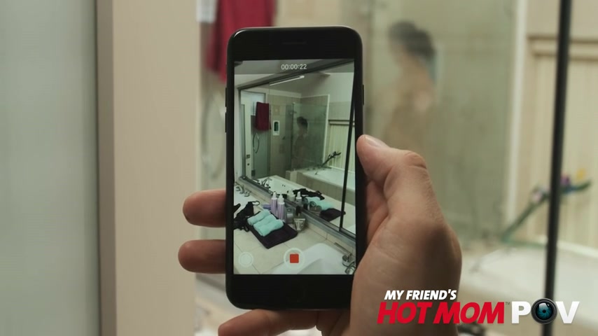 Peeping-Tom Gets More Than A Sneaky Shower Video of Reagan Foxx - myfriendshotmom