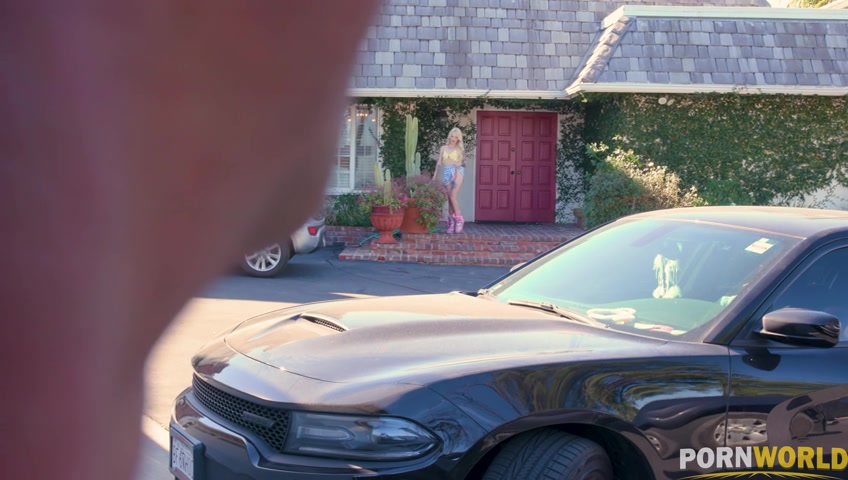 Home Alone: Bratty Slut Kate Bloom Lets Neighbor Stud Plow Her Teenage Pussy GP2321 - PornWorld