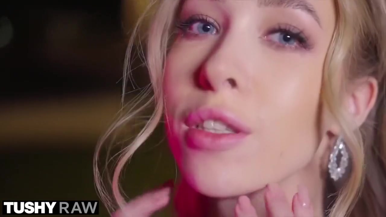 Naughty Blondes Ass Stretching Adventure