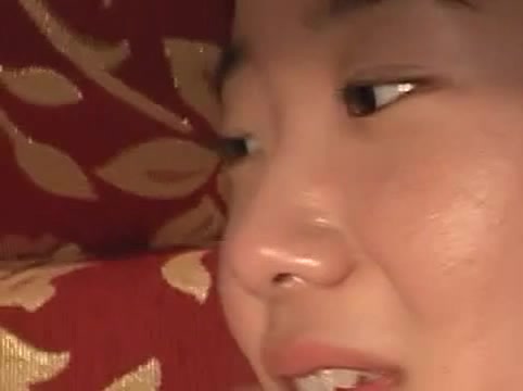 Korean dilettante chick actually works like a pro