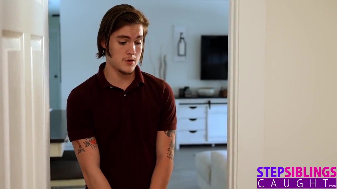 Stepsisters Dirty Laundry - S24:e2 With Maria Kazi, Tyler Cruise And M A