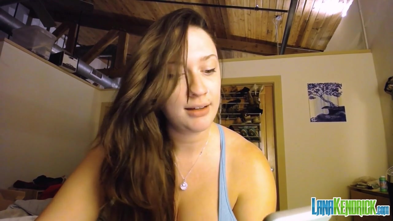 Lana Kendrick - Live Cam Announcement - PinupFiles