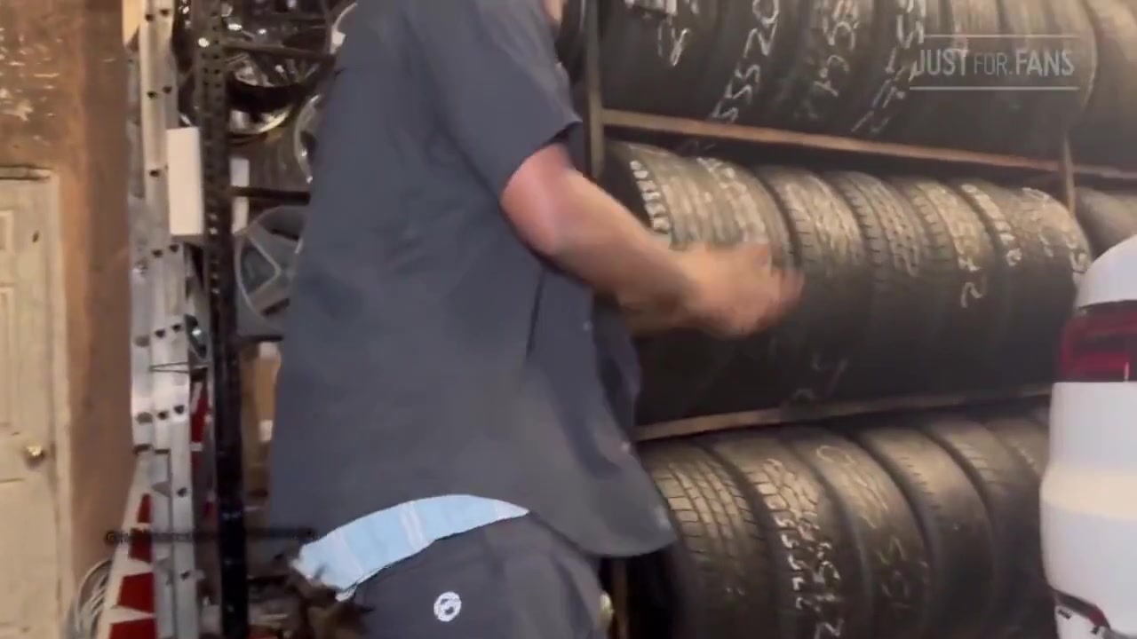 Daddy Black - Can You Fix My Hole?
