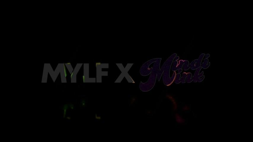 Mindi Jillian Janson In Footsie Fuck - MYLF