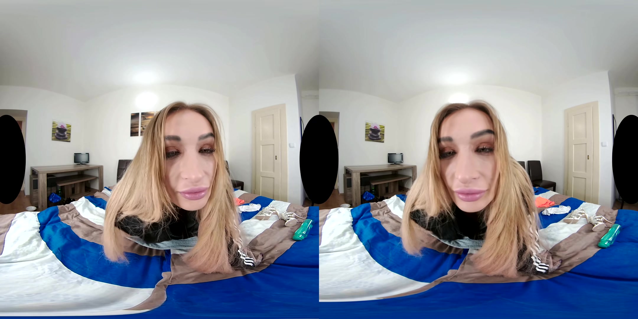 Daisy Lee: Wet T-Shirt - POVcentralVR
