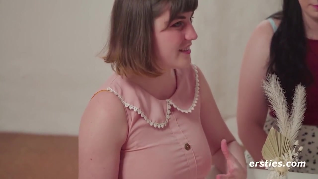 Laney Day - 4 Sexy Ladies Enjoy A Hot Lesbian Oral Sex Workshop