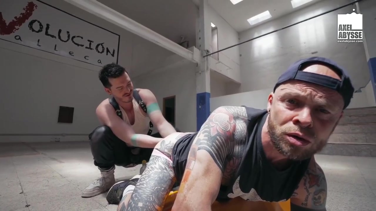 Tantricff Wrecks Each Others Butt Hole - Rose Bud And Axel Abysse